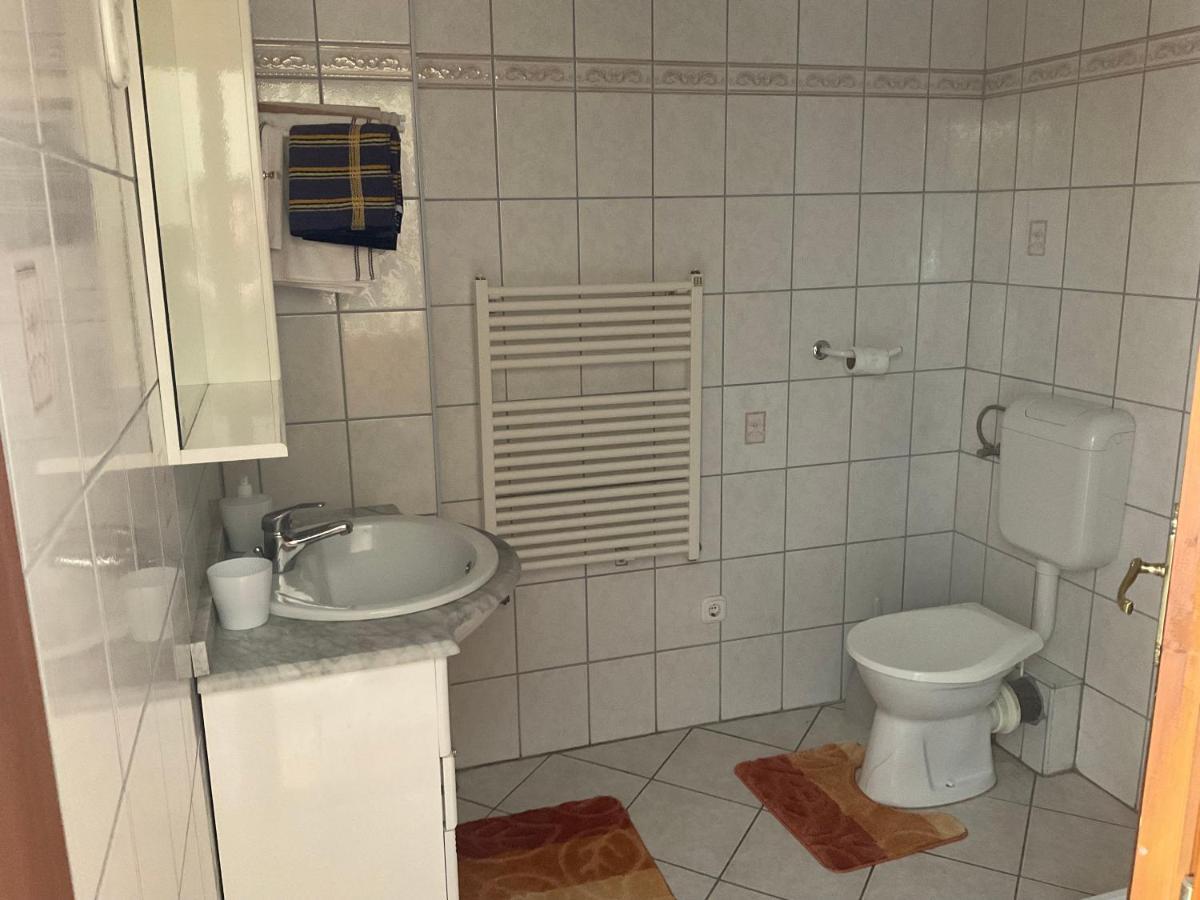 Arany Apartmanhaz Zalagyoengye 佐洛卡罗斯 外观 照片