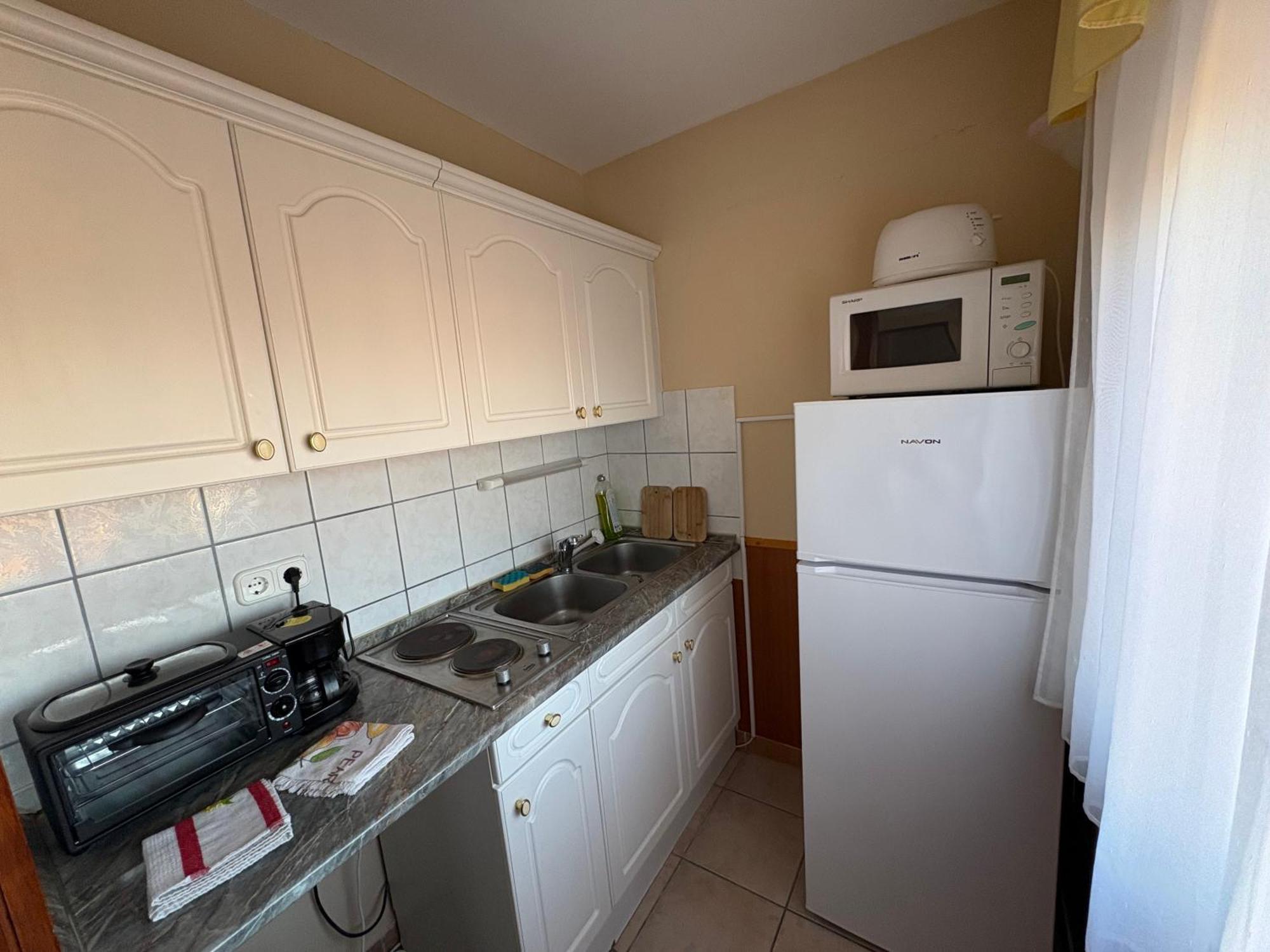 Arany Apartmanhaz Zalagyoengye 佐洛卡罗斯 外观 照片